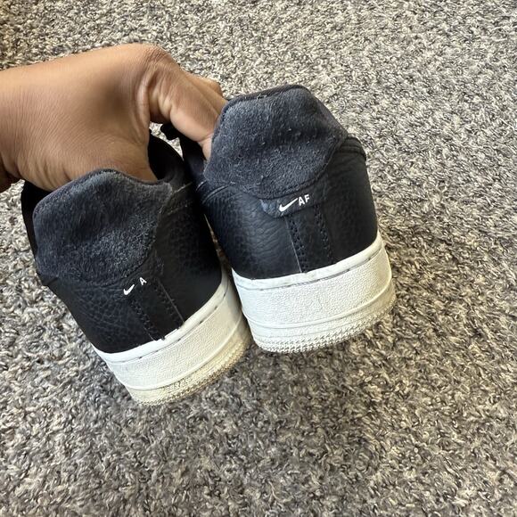 2020 Nike Air Force 1 Black Leather Sneakers Shoe Men's Size US 8.5 - Picture 4 of 8